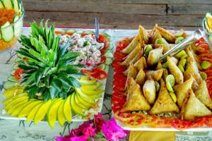 Crab Shack Dabaso, Mida Creek Restaurant